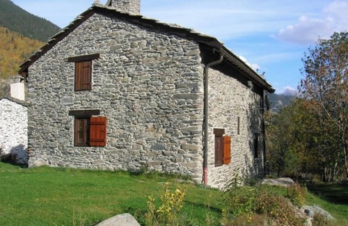 Saint-Andre Ski Chalet | Homerez - Chalet in Saint-André