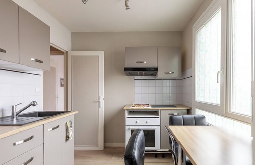 Sablons - Newton Apartment | Homerez - Charming apartment in Le Mans 38 m² with view