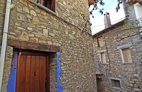 Belsierre House | Homerez - Charming House in Belsierre, Mountain View