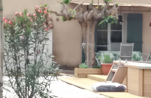 Barjols House | Homerez - Charming house in Barjols with private pool