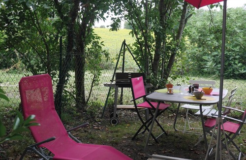 Aignes House | Homerez - Charming house in Aignes with garden and BBQ