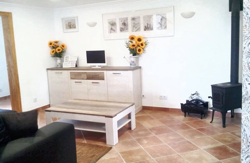 Almocageme House | Homerez - Charming House in Sintra + View