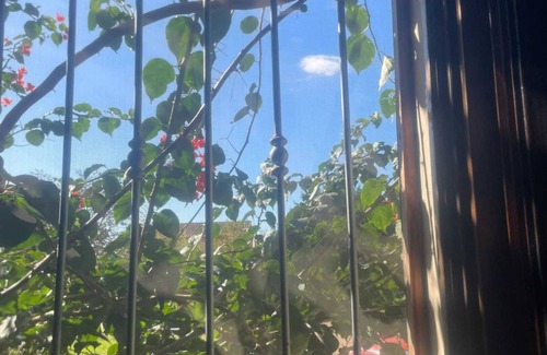 Vittoria House | Homerez - Charming House in Vittoria with Garden
