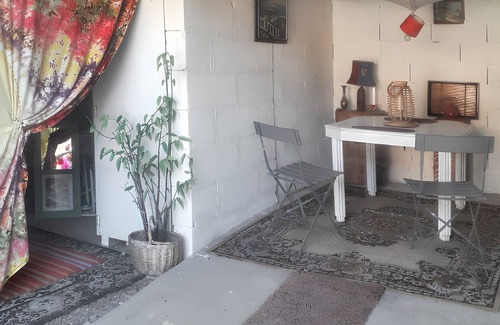 Camembert Apartment | Homerez - Cosy Studio in Camembert - 20 m² with terrace and parking