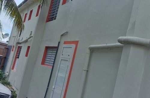 Morne-A-l'Eau Apartment | Homerez - Cozy Apartment in Morne-à-l'Eau - 54 m² with Balcony
