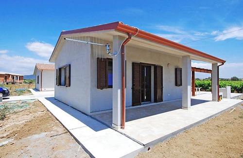Sant'Anna Arresi House | Homerez - Cozy House in Sant'Anna Arresi with View