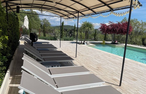 Murs Villa | Homerez - Elegant Villa in Murs with Private Pool