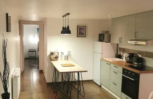 Ecuelles Apartment | Homerez - Apt in Moret-Loing-et-Orvanne