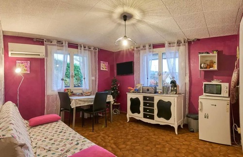 Saint-Victor-de-Cessieu Apartment | Homerez - Apt in Saint-Victor-de-Cessieu