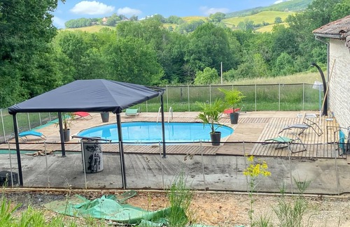 Puygaillard-de-Quercy House | Homerez - House in Puygaillard-de-Quercy
