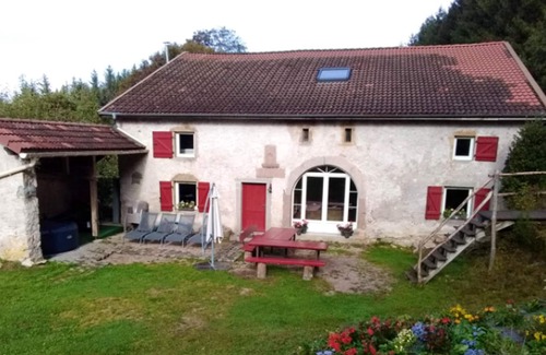Arrentes-de-Corcieux House | Homerez - House for 15 ppl. with jacuzzi and terrace at Arrentès-de-corcieux