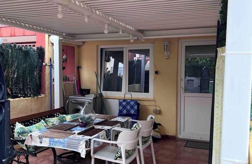 Playa Pobla de Farnals House | Homerez - House in La Pobla de Farnals