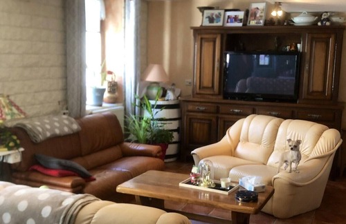 Bergeres-les-Vertus House | Homerez - House for 6 ppl. with garden and terrace at Bergères-lès-Vertus