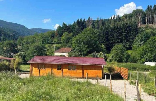 Fougax-et-Barrineuf House | Homerez - House in Fougax-et-Barrineuf with garden