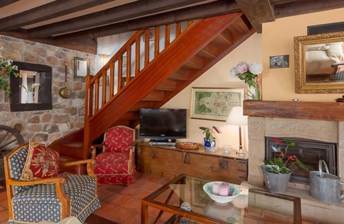 Escobedo House | Homerez - House 11 km away from the beach for 7 ppl. with garden at Calgar
