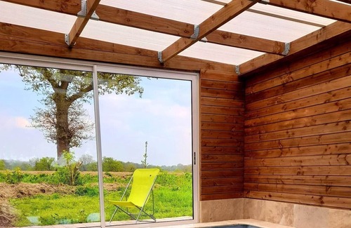 La Chapelle-Achard House | Homerez - House 15 km away from the beach for 2 ppl. with shared pool and garden
