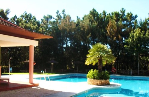 Isla Cristina House | Homerez - House 1 km away from the beach for 6 ppl. with shared pool and garden