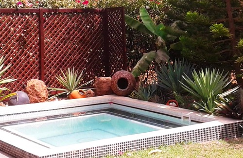 Nianing House | Homerez - House for 6 ppl. with shared pool, jacuzzi and garden at Nianing