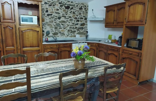Bagnac-sur-Cele House | Homerez - House in Bagnac-sur-Célé.
