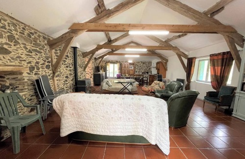 Bagnac-sur-Cele House | Homerez - House in Bagnac-sur-Célé.
