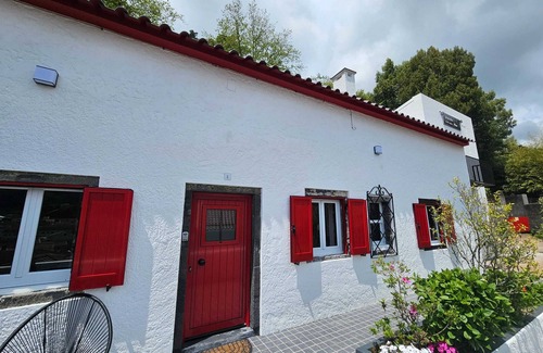 Furnas House | Homerez - House in Furnas with fireplace