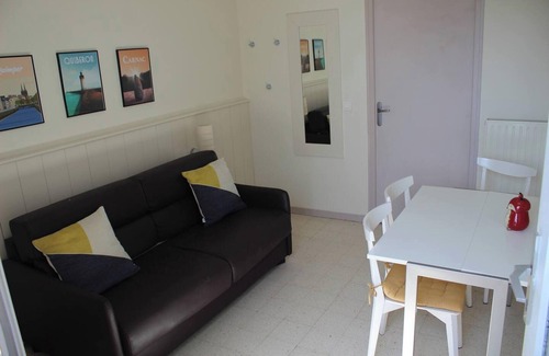 Guidel-Plages House | Homerez - House in Guidel, sea view