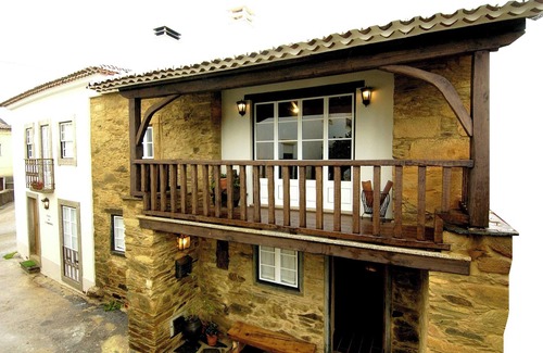 Cha de Alvares House | Homerez - House in Chã de Alvares