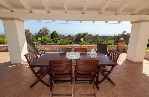 Salve House | Homerez - House in Salve with Sea View