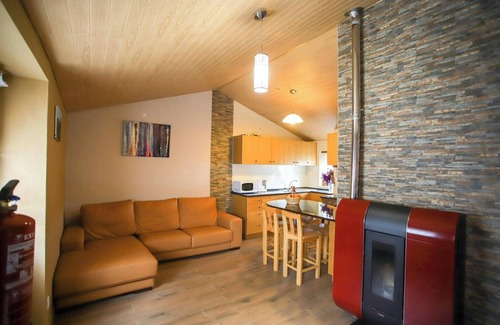 Sortelha House | Homerez - House in Sortelha w/pool
