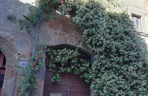 Barbarano Romano House | Homerez - House in Barbarano Romano
