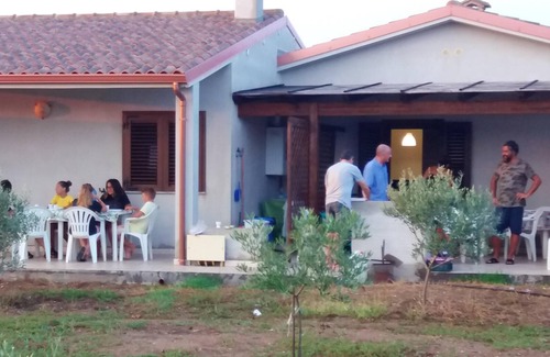 Sant'Anna Arresi House | Homerez - House 3 km away from the beach for 5 ppl. at Sant'Anna Arresi