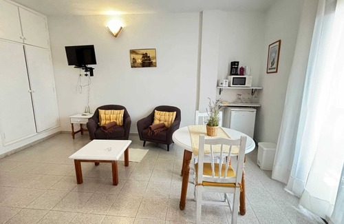 Hermigua House | Homerez - House with sea and mountain view in Hermigua