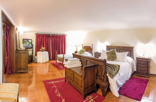 Valenca Other | Homerez - Majestic Manor in Valença with private pool