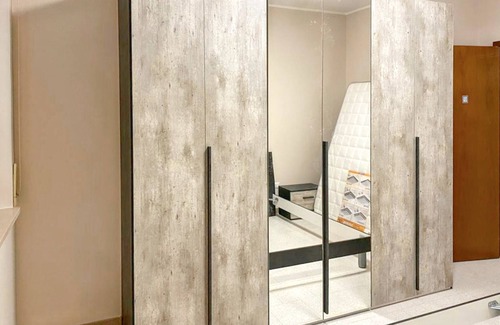 Torre Melissa Apartment | Homerez - Modern apartment in Torre Melissa