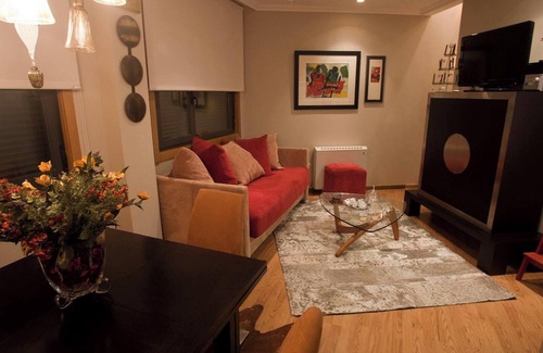 O Rosal Apartment | Homerez - Modern apartment with mountain view in Pontevedra/75 sqm
