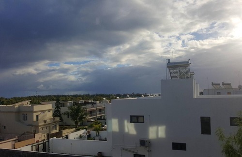 Flic-en-Flac Apartment | Homerez - Nice appartement 500 m away from the beach for 6 ppl. with shared pool