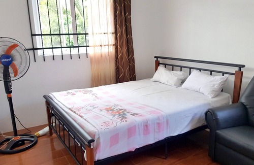 Flic-en-Flac Apartment | Homerez - Nice appartement 500 m away from the beach for 6 ppl. with shared pool