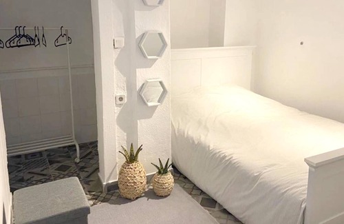 Palhais Apartment | Homerez - Nice appartement for 3 ppl. at Montijo