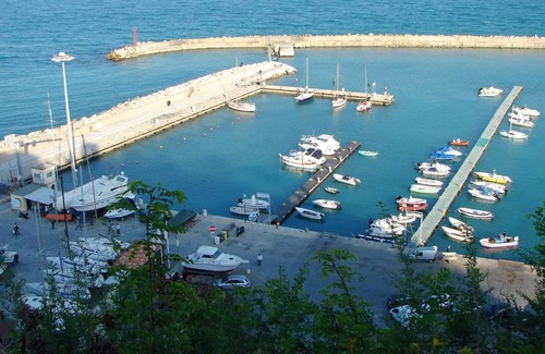 Mogliano House | Homerez - Nice house for 4 ppl. with garden at Mogliano