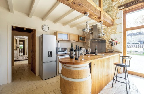 Sigoules Villa | Homerez - "Sigoulès villa with pool"