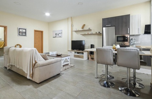Castillo del Romeral House | Homerez - Spacious house near the beach and the terrace