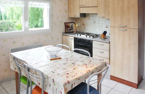 Trevou-Treguignec Apartment | Homerez - Spacious Apartment in Trévou, 100m², Sea View.