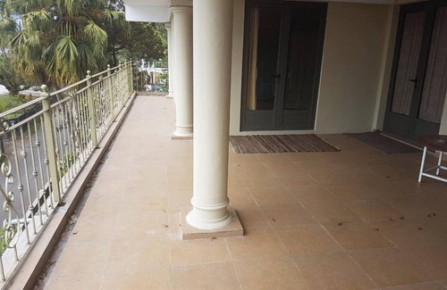 Forest Side Apartment | Homerez - Spacious apartment in Curepipe - 150 sqm with balcony