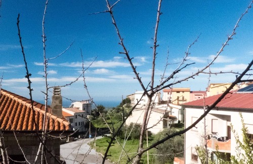 Cuglieri Apartment | Homerez - Spacious appartement 13 km away from the beach for 6 ppl. at Cuglieri