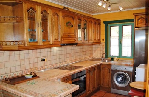 Sabando Ski Chalet | Homerez - Spacious chalet for 8 ppl. with garden, terrace and balcony at Sabando
