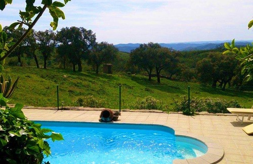 Sao Barnabe House | Homerez - Spacious house for 5 ppl. with shared pool at Almodovar