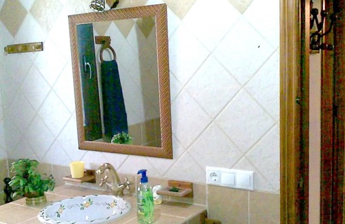 Pozo Alcon Villa | Homerez - Spacious villa for 6 ppl. with swimming-pool and terrace at Pozo Alcón