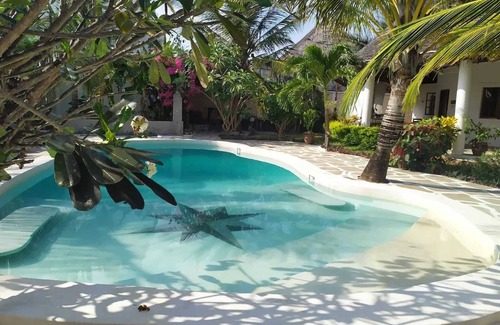 Watamu Villa | Homerez - Spacious Villa in Watamu with Private Pool