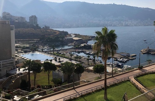 Kfar Yassine Apartment | Homerez - Studio 2 km away from the beach for 2 ppl. with shared pool at Tabarja