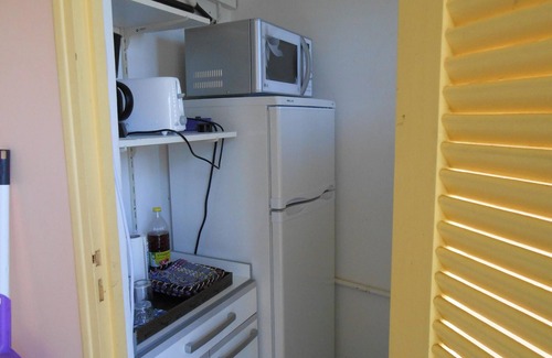 Sainte-Anne Apartment | Homerez - Studio in Saint-Anne